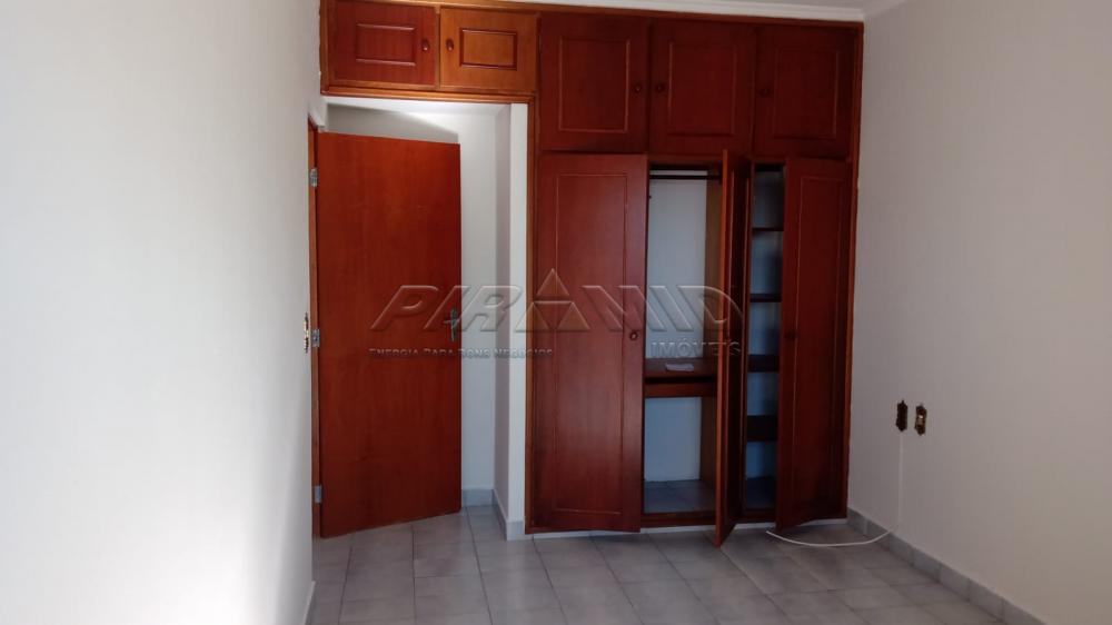 Alugar Apartamento / Padr&atilde;o em Ribeir&atilde;o Preto R$ 990,00 - Foto 5