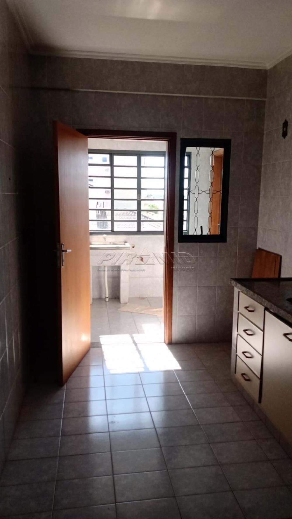 Alugar Apartamento / Padr&atilde;o em Ribeir&atilde;o Preto R$ 990,00 - Foto 11