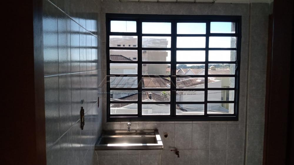 Alugar Apartamento / Padr&atilde;o em Ribeir&atilde;o Preto R$ 990,00 - Foto 13