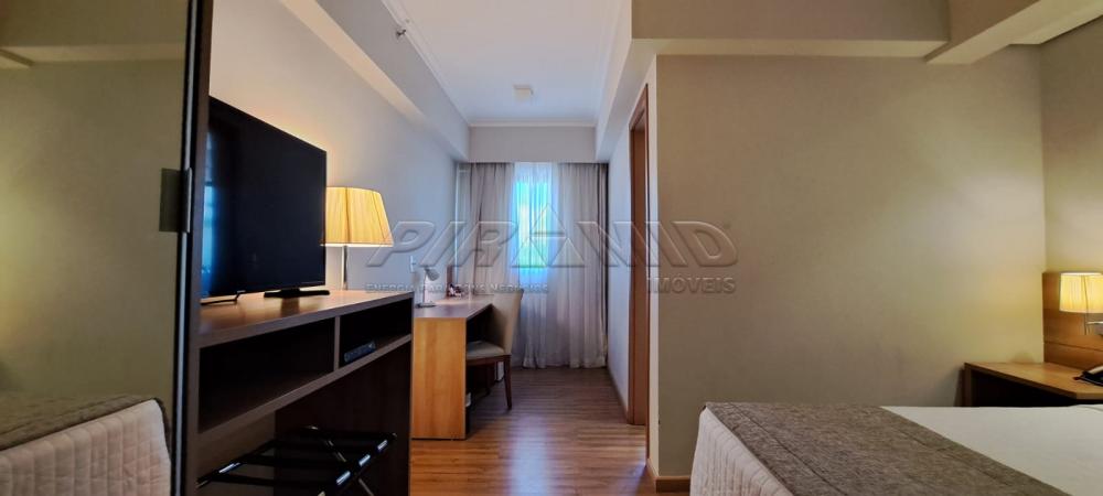 Comprar Apartamento / Flat em Ribeir&atilde;o Preto R$ 350.000,00 - Foto 2