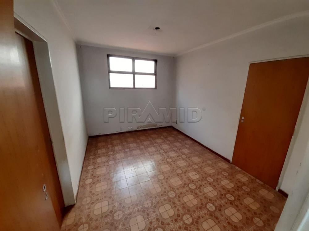 Alugar Casa / Padr&atilde;o em Ribeir&atilde;o Preto R$ 5.100,00 - Foto 4