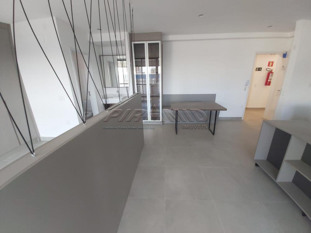 Alugar Apartamento / Padr&atilde;o em Ribeir&atilde;o Preto R$ 3.000,00 - Foto 2
