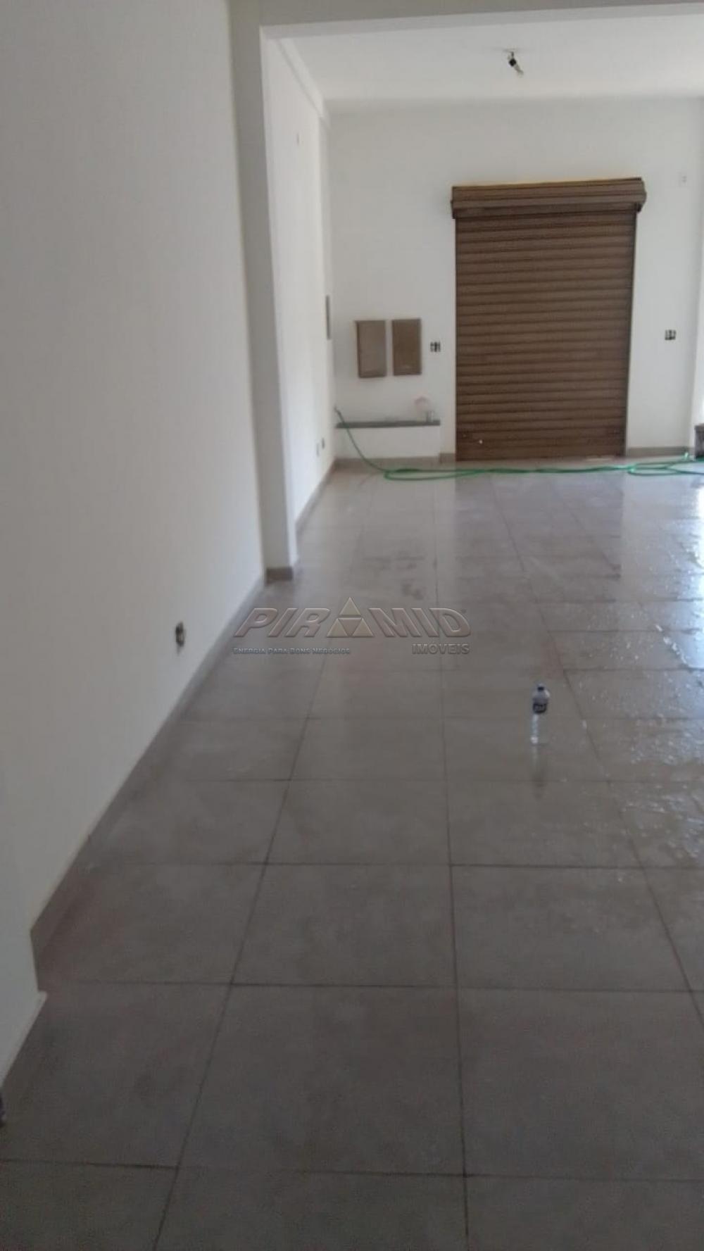 Alugar Comercial / Sal&atilde;o em Ribeir&atilde;o Preto R$ 3.000,00 - Foto 1