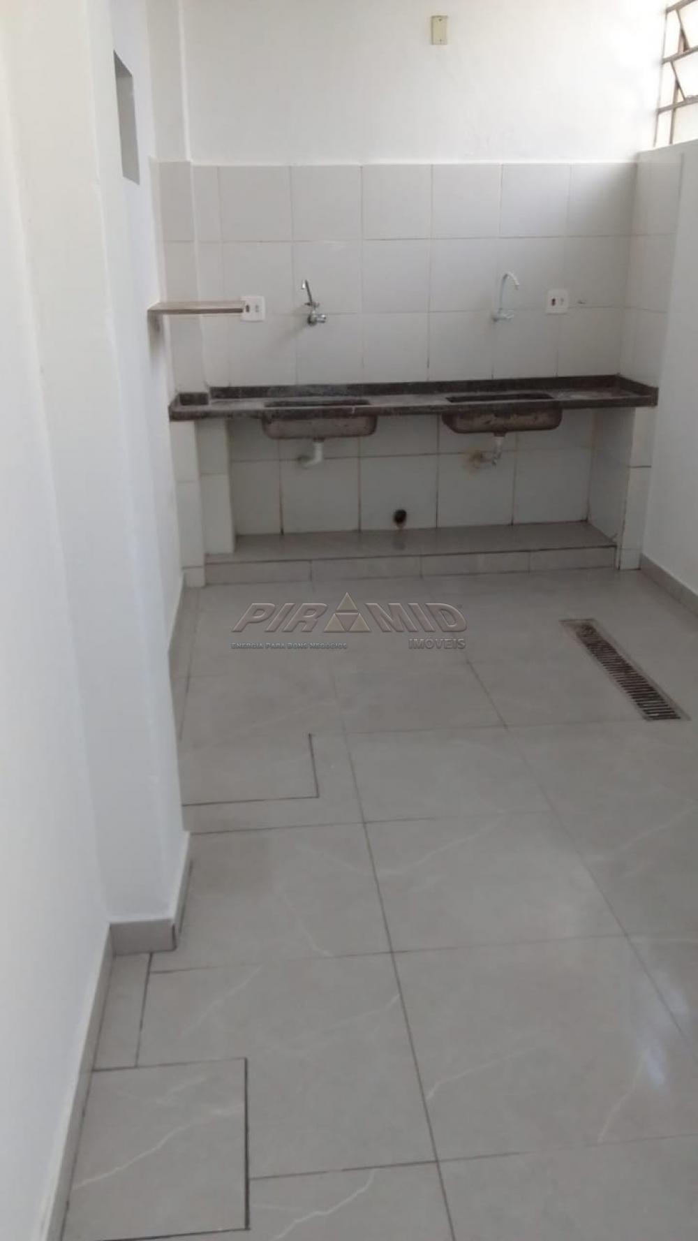 Alugar Comercial / Sal&atilde;o em Ribeir&atilde;o Preto R$ 3.000,00 - Foto 3