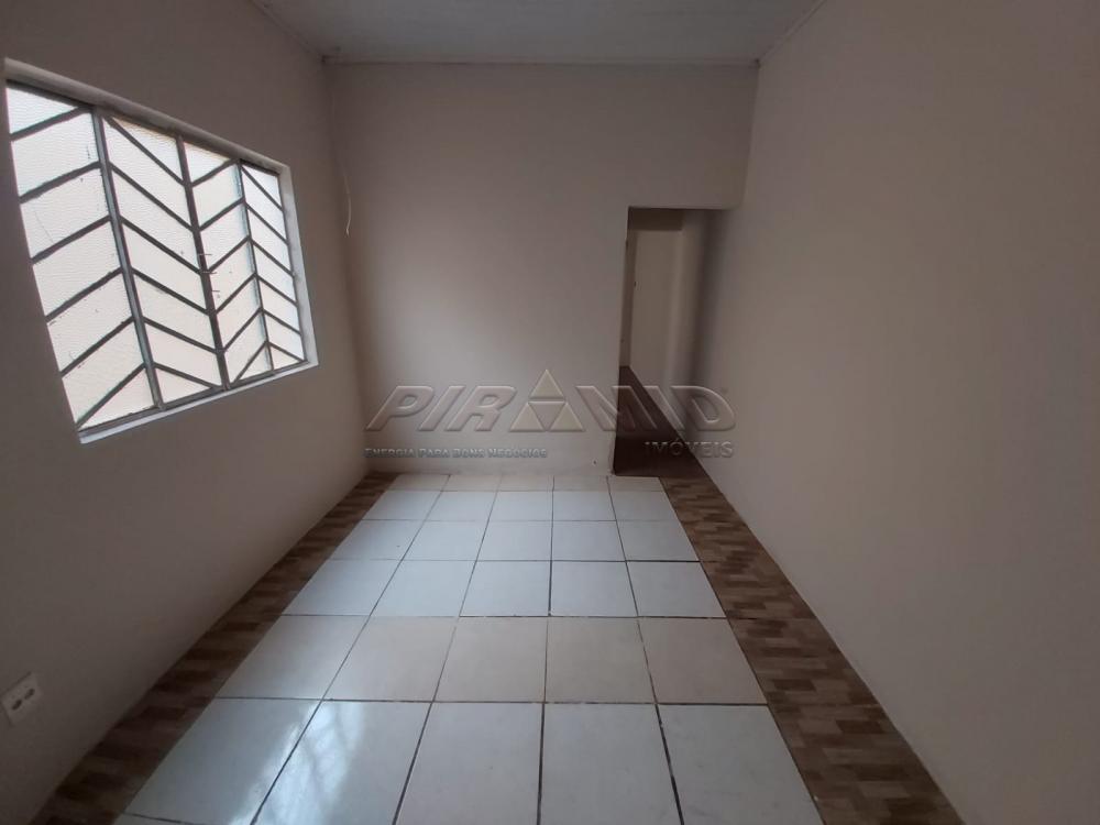 Alugar Casa / Padr&atilde;o em Ribeir&atilde;o Preto R$ 950,00 - Foto 3