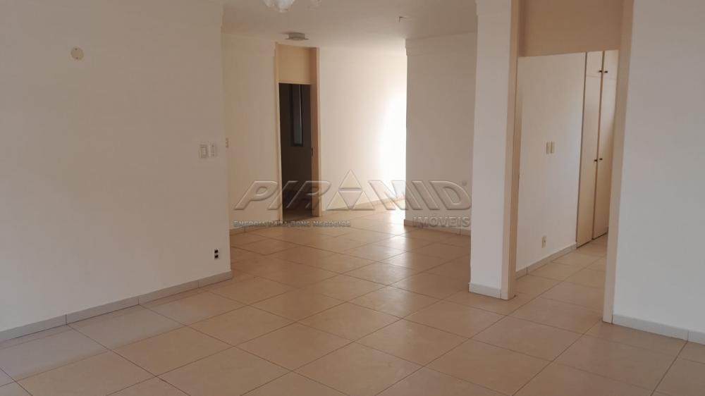 Alugar Apartamento / Padr&atilde;o em Ribeir&atilde;o Preto R$ 2.200,00 - Foto 4