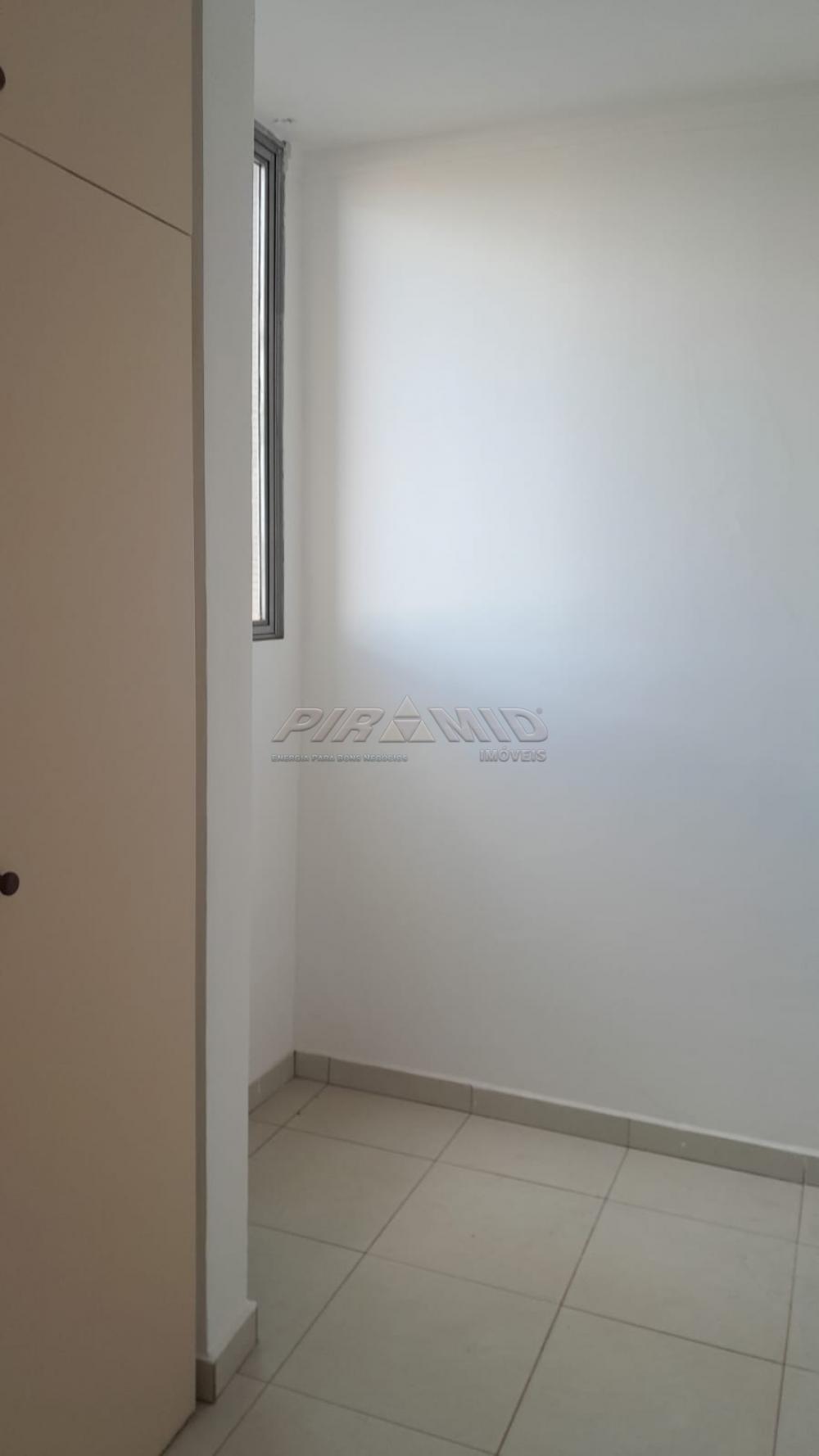 Alugar Apartamento / Padr&atilde;o em Ribeir&atilde;o Preto R$ 2.200,00 - Foto 23