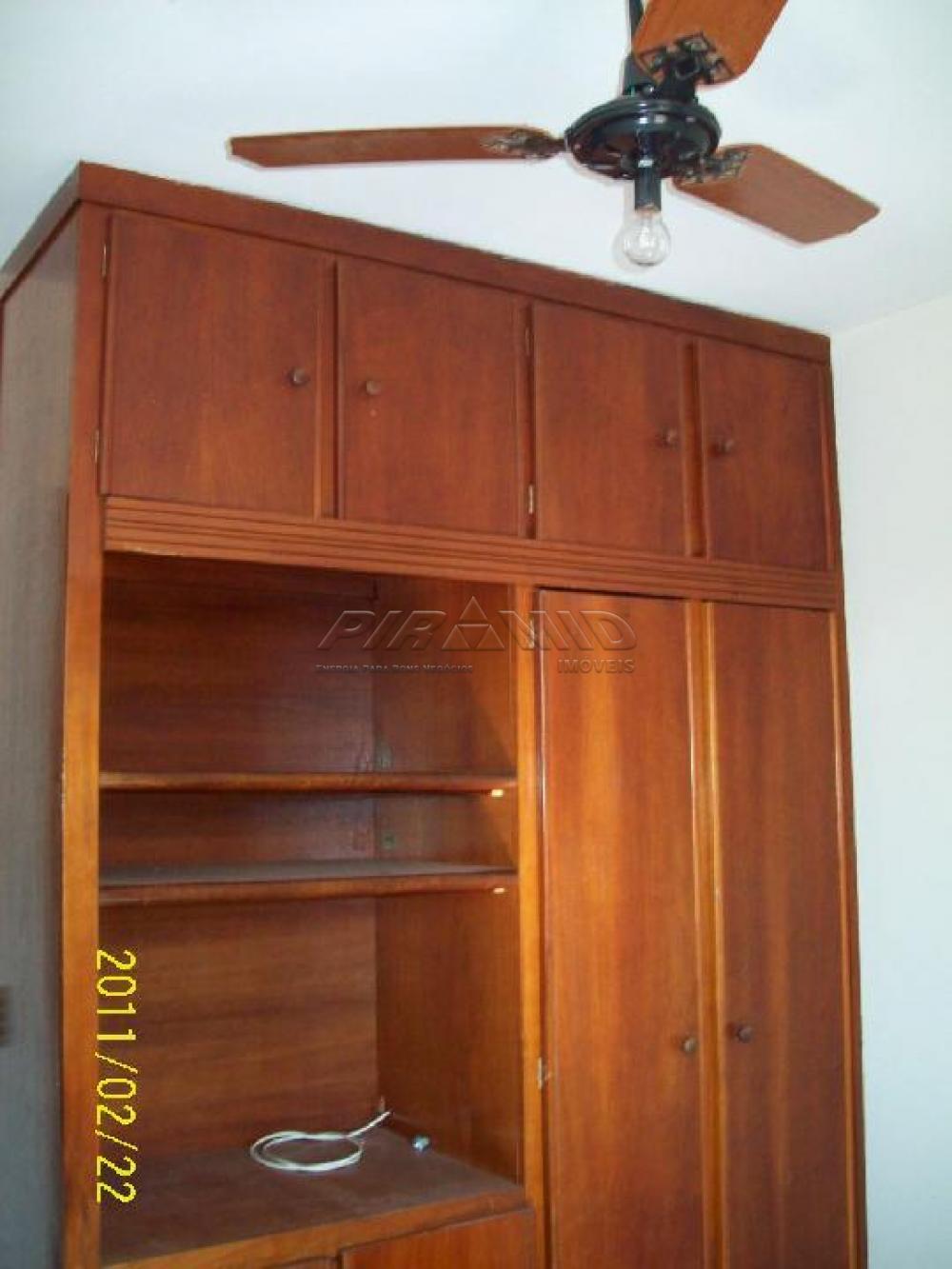 Alugar Apartamento / Padr&atilde;o em Ribeir&atilde;o Preto R$ 1.300,00 - Foto 4