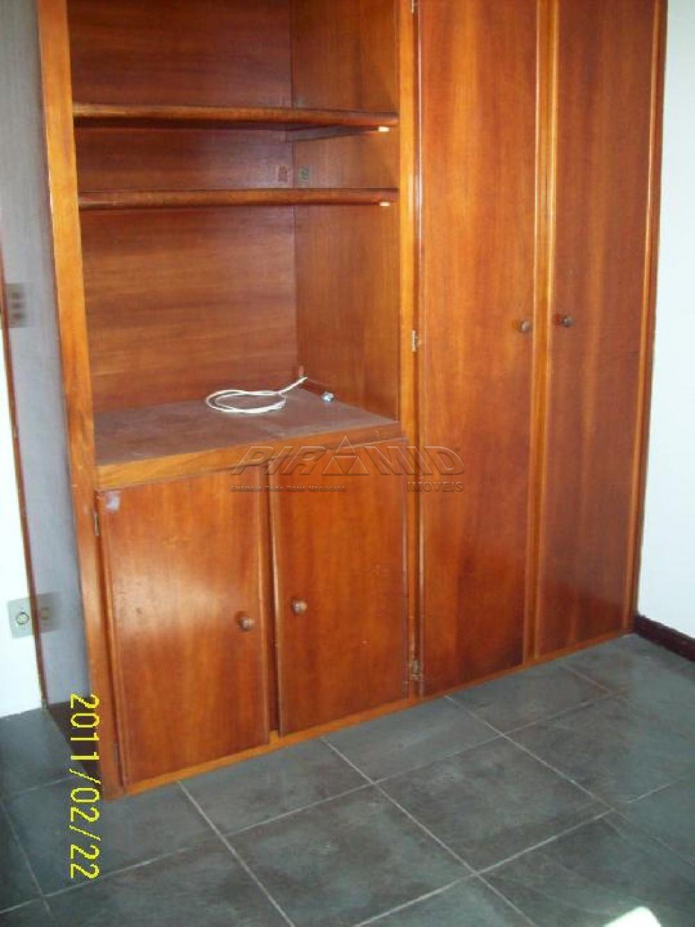 Alugar Apartamento / Padr&atilde;o em Ribeir&atilde;o Preto R$ 1.300,00 - Foto 5
