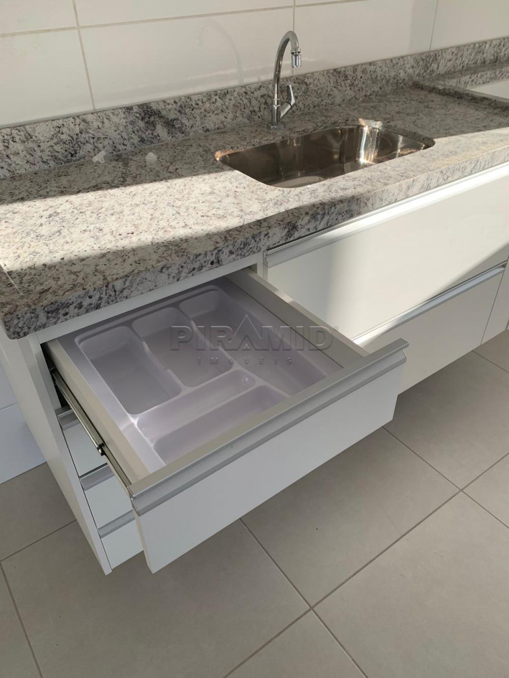 Comprar Apartamento / Padr&atilde;o em Ribeir&atilde;o Preto R$ 370.000,00 - Foto 14