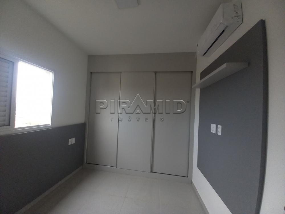 Alugar Apartamento / Padr&atilde;o em Ribeir&atilde;o Preto R$ 2.600,00 - Foto 4