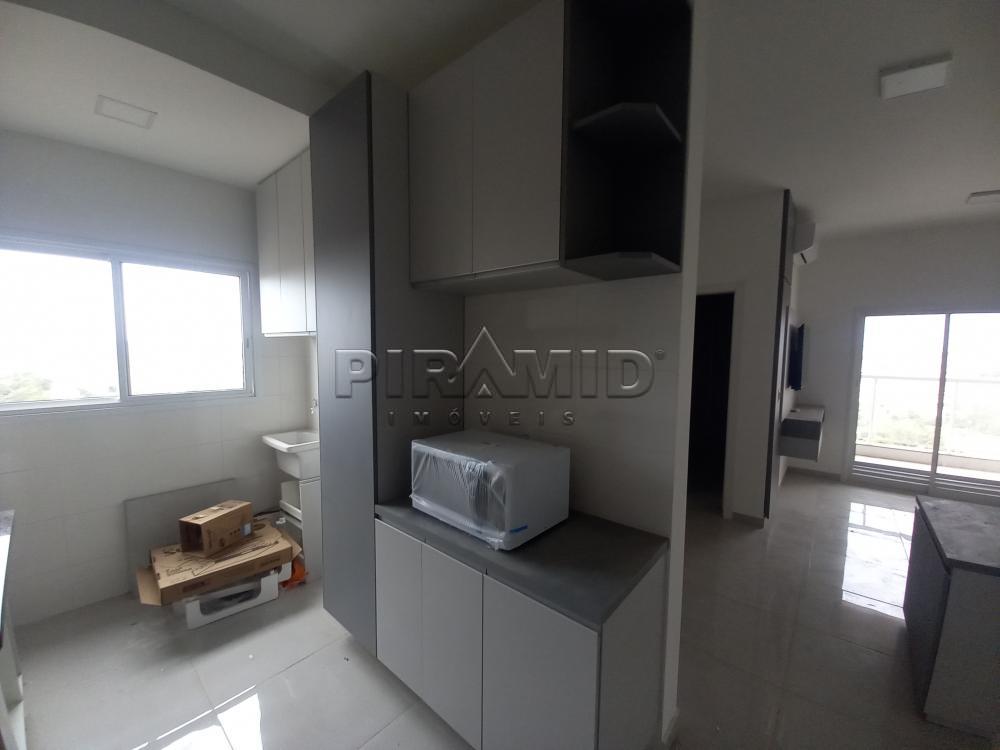 Alugar Apartamento / Padr&atilde;o em Ribeir&atilde;o Preto R$ 2.600,00 - Foto 12