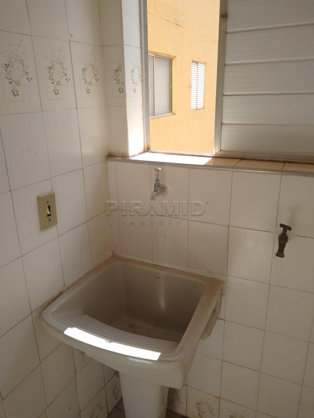 Alugar Apartamento / Padr&atilde;o em Ribeir&atilde;o Preto R$ 1.300,00 - Foto 12