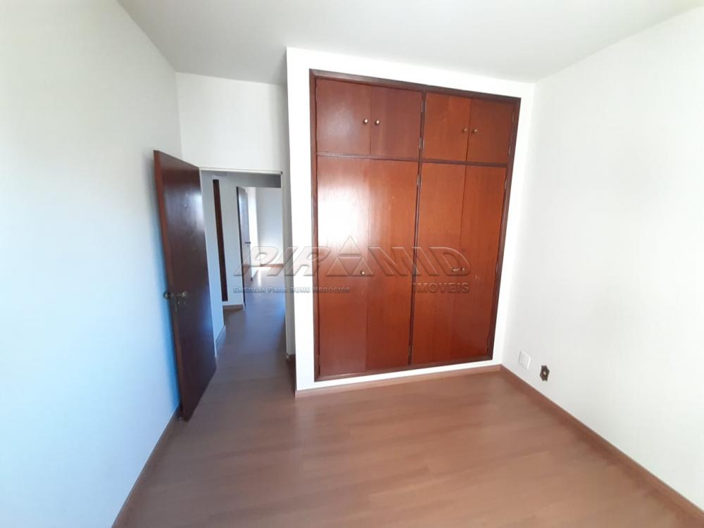 Alugar Apartamento / Padr&atilde;o em Ribeir&atilde;o Preto R$ 1.300,00 - Foto 12