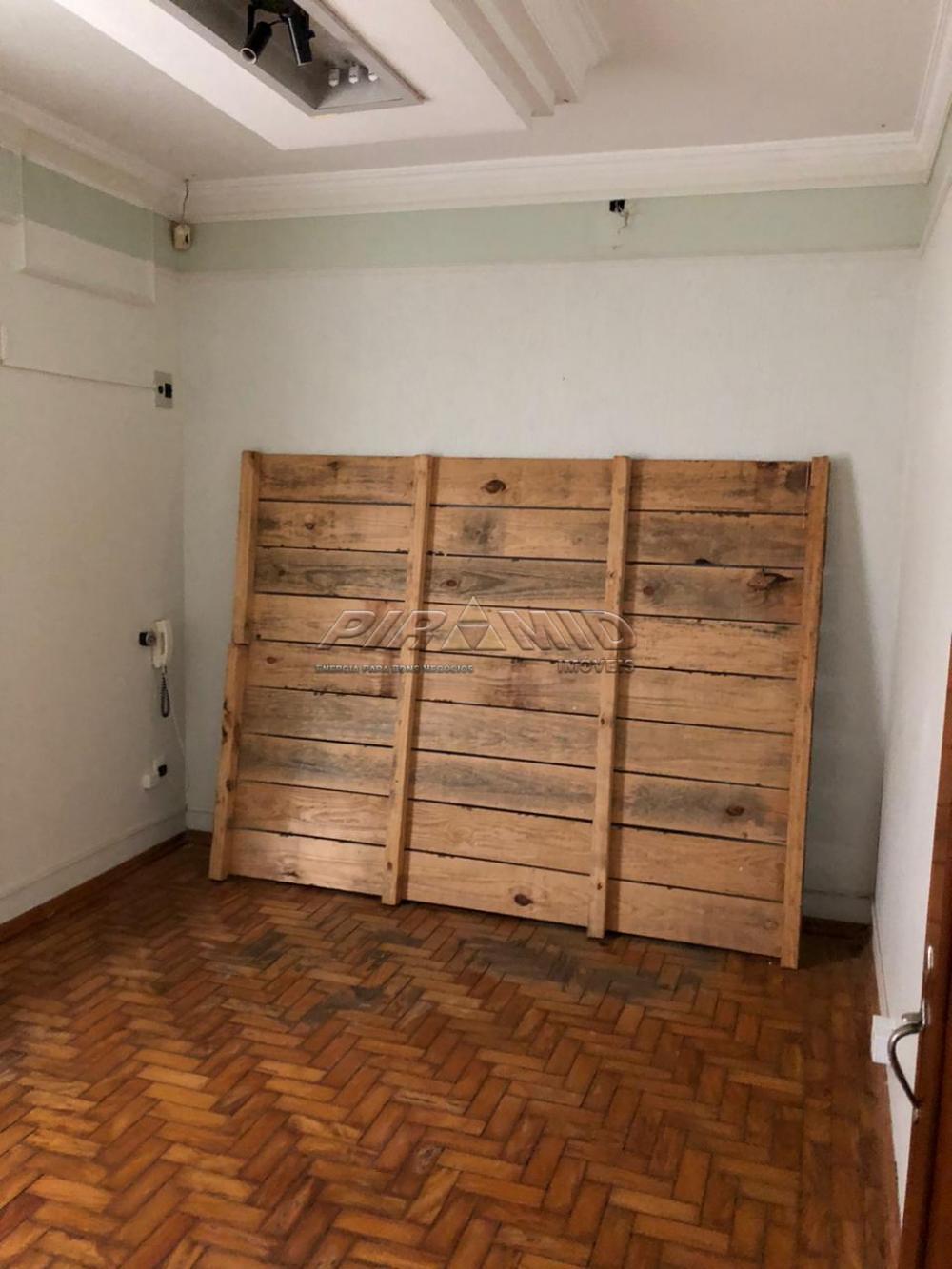 Alugar Casa / Padr&atilde;o em Ribeir&atilde;o Preto R$ 1.800,00 - Foto 2