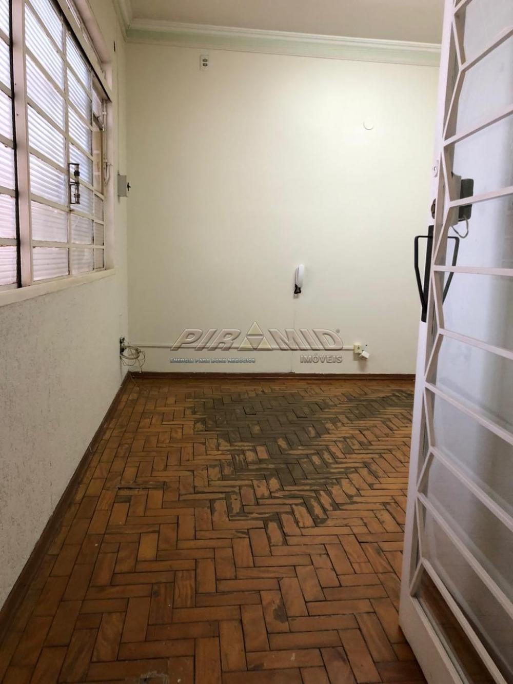 Alugar Casa / Padr&atilde;o em Ribeir&atilde;o Preto R$ 1.800,00 - Foto 7