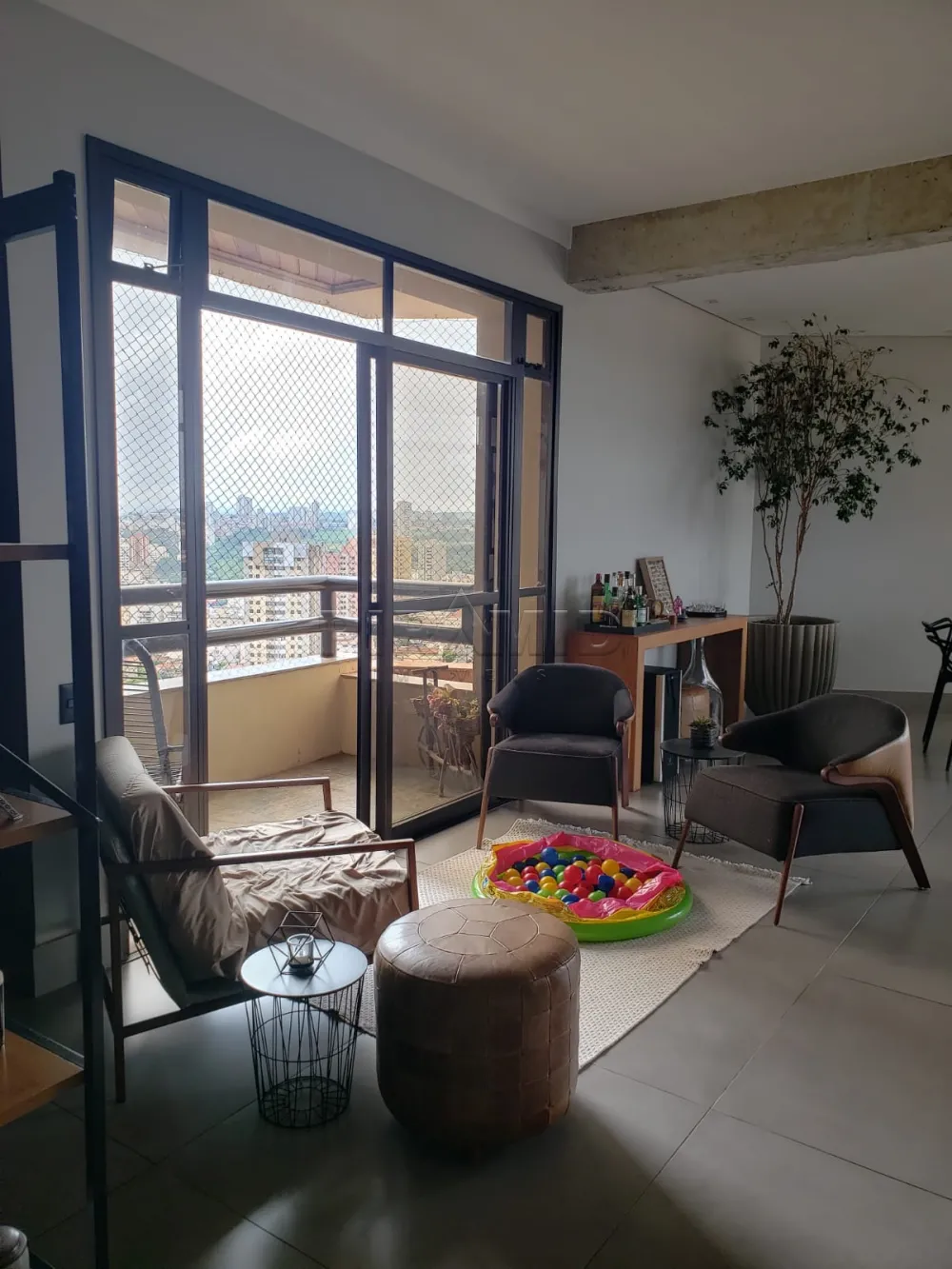 Alugar Apartamento / Padr&atilde;o em Ribeir&atilde;o Preto R$ 2.900,00 - Foto 5