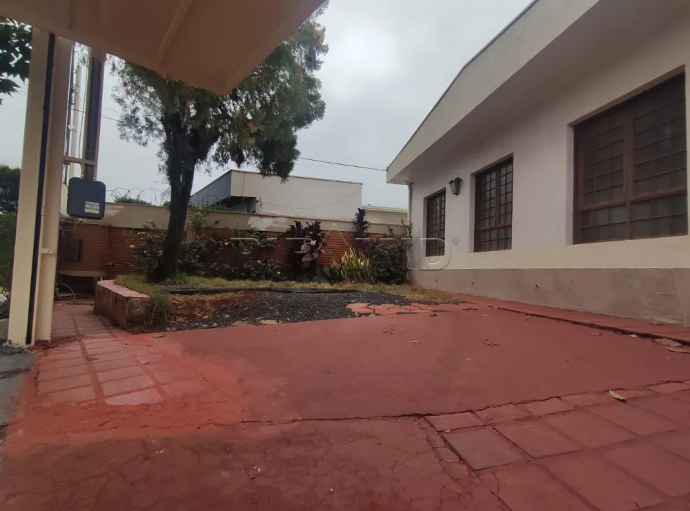 Alugar Casa / Padr&atilde;o em Ribeir&atilde;o Preto R$ 2.100,00 - Foto 2