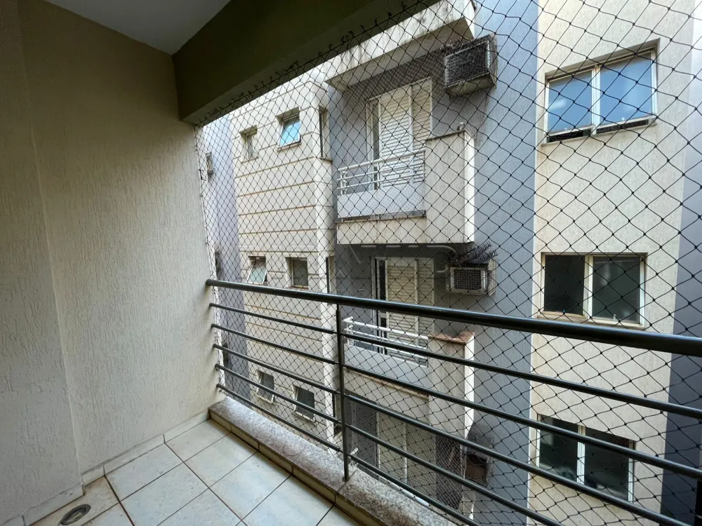 Alugar Apartamento / Padr&atilde;o em Ribeir&atilde;o Preto R$ 1.800,00 - Foto 7
