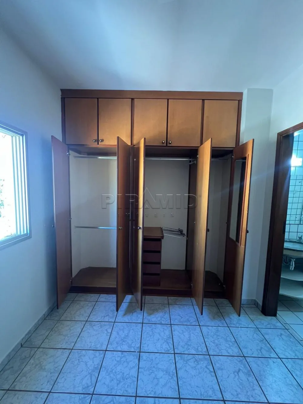 Alugar Apartamento / Padr&atilde;o em Ribeir&atilde;o Preto R$ 850,00 - Foto 6