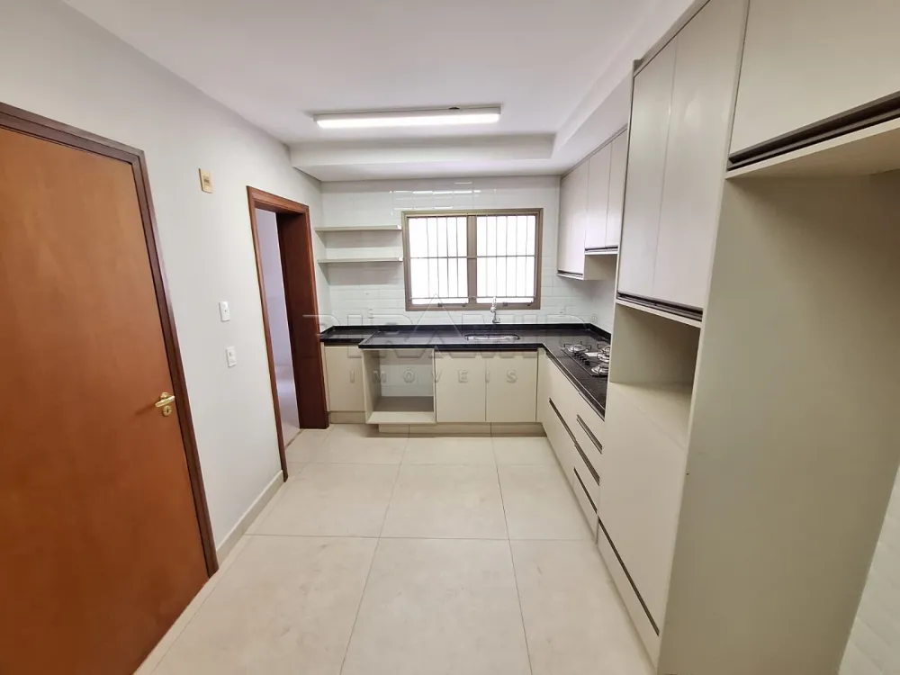 Alugar Apartamento / Padr&atilde;o em Ribeir&atilde;o Preto R$ 1.600,00 - Foto 23