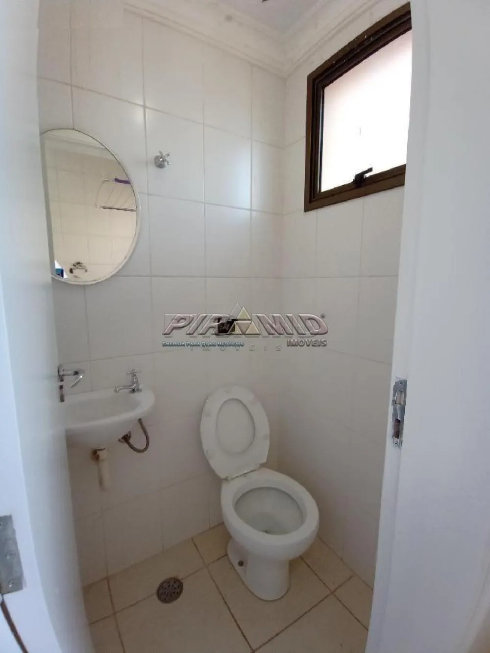Alugar Apartamento / Padr&atilde;o em Ribeir&atilde;o Preto R$ 1.800,00 - Foto 24