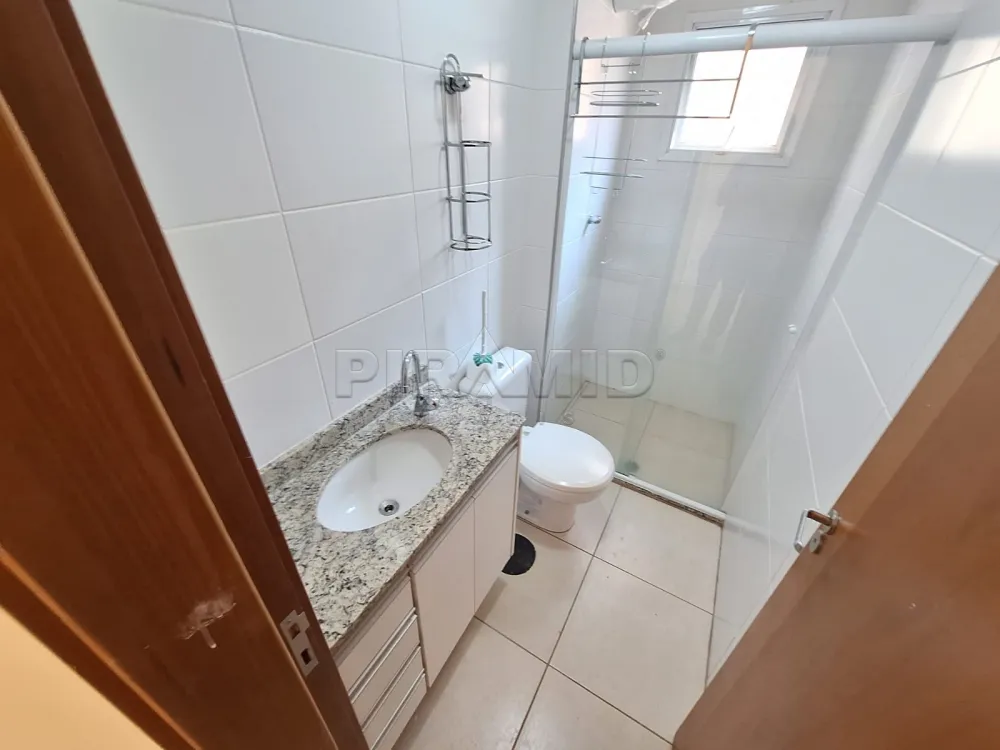 Alugar Apartamento / Padr&atilde;o em Ribeir&atilde;o Preto R$ 1.700,00 - Foto 4