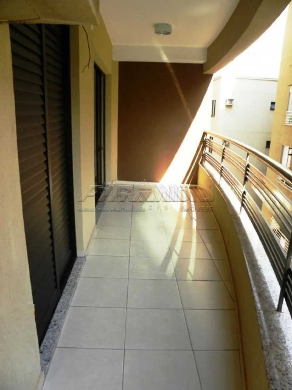 Alugar Apartamento / Padr&atilde;o em Ribeir&atilde;o Preto R$ 1.480,00 - Foto 2