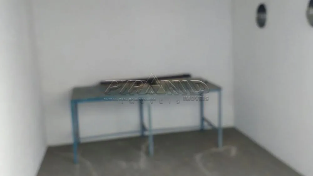 Alugar Comercial / Sal&atilde;o em Ribeir&atilde;o Preto R$ 2.200,00 - Foto 3