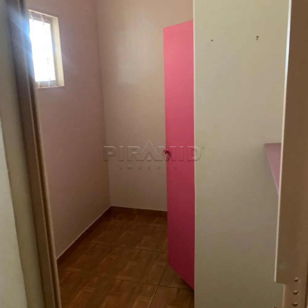 Alugar Casa / Padr&atilde;o em Ribeir&atilde;o Preto R$ 1.200,00 - Foto 5