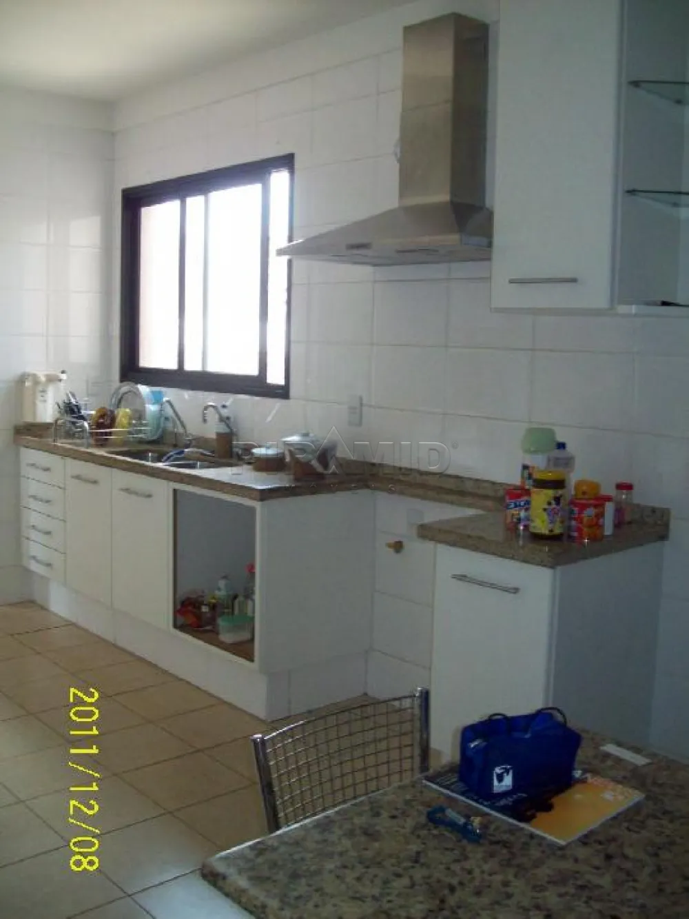 Alugar Apartamento / Padr&atilde;o em Ribeir&atilde;o Preto R$ 2.600,00 - Foto 4