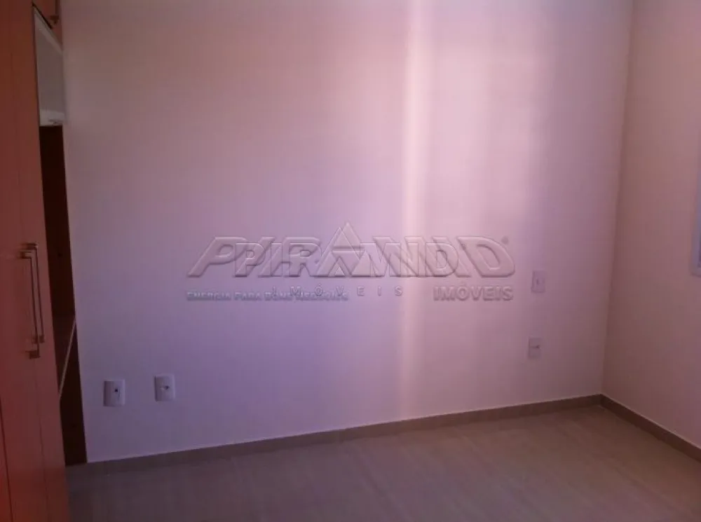 Alugar Apartamento / Padr&atilde;o em Ribeir&atilde;o Preto R$ 900,00 - Foto 4