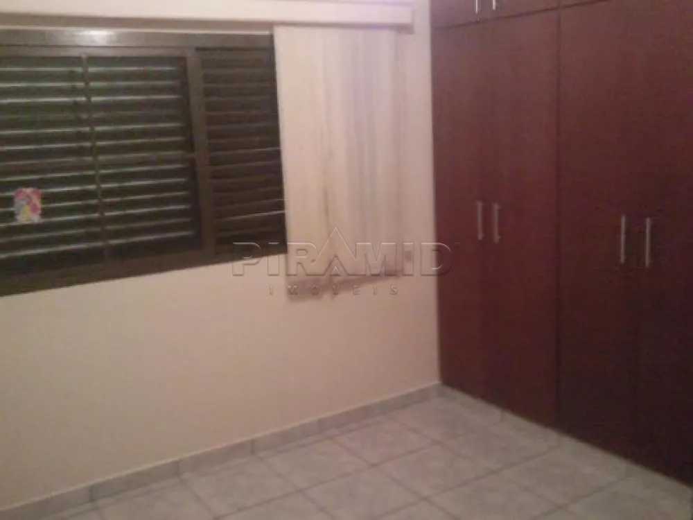 Alugar Casa / Padr&atilde;o em Ribeir&atilde;o Preto R$ 1.700,00 - Foto 4