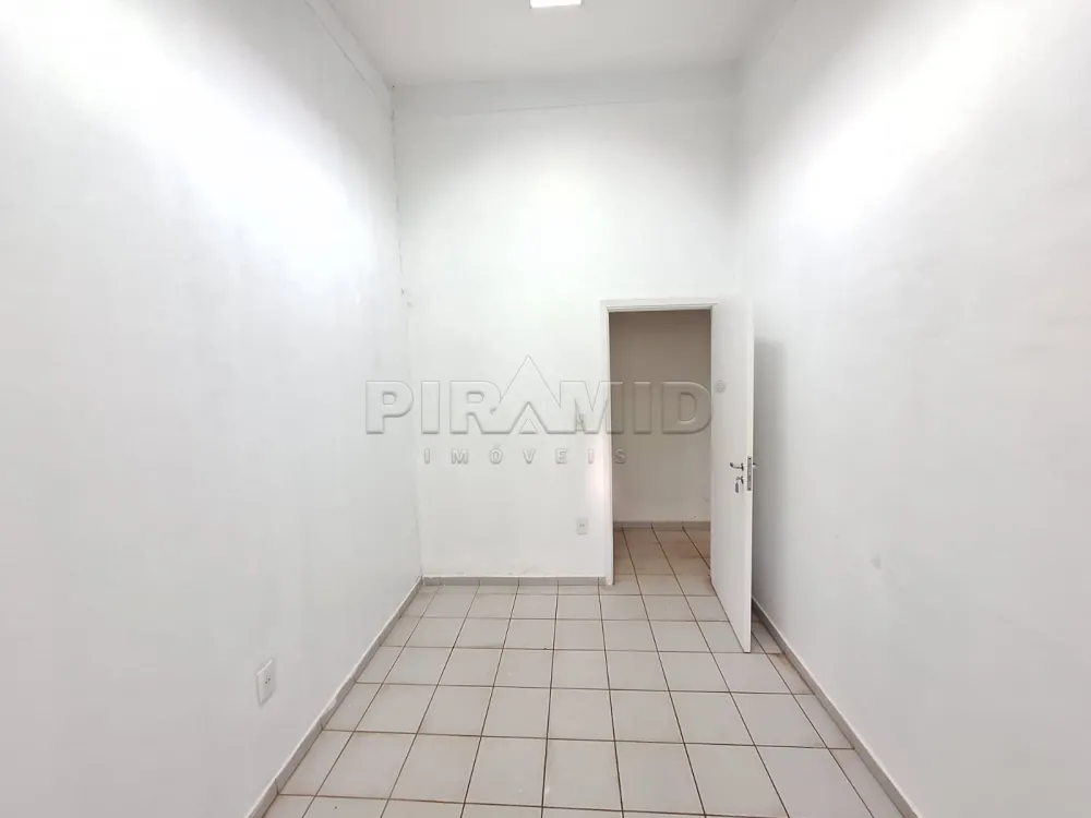 Alugar Casa / Padr&atilde;o em Ribeir&atilde;o Preto R$ 18.000,00 - Foto 18