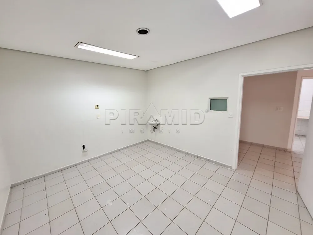 Alugar Casa / Padr&atilde;o em Ribeir&atilde;o Preto R$ 18.000,00 - Foto 30