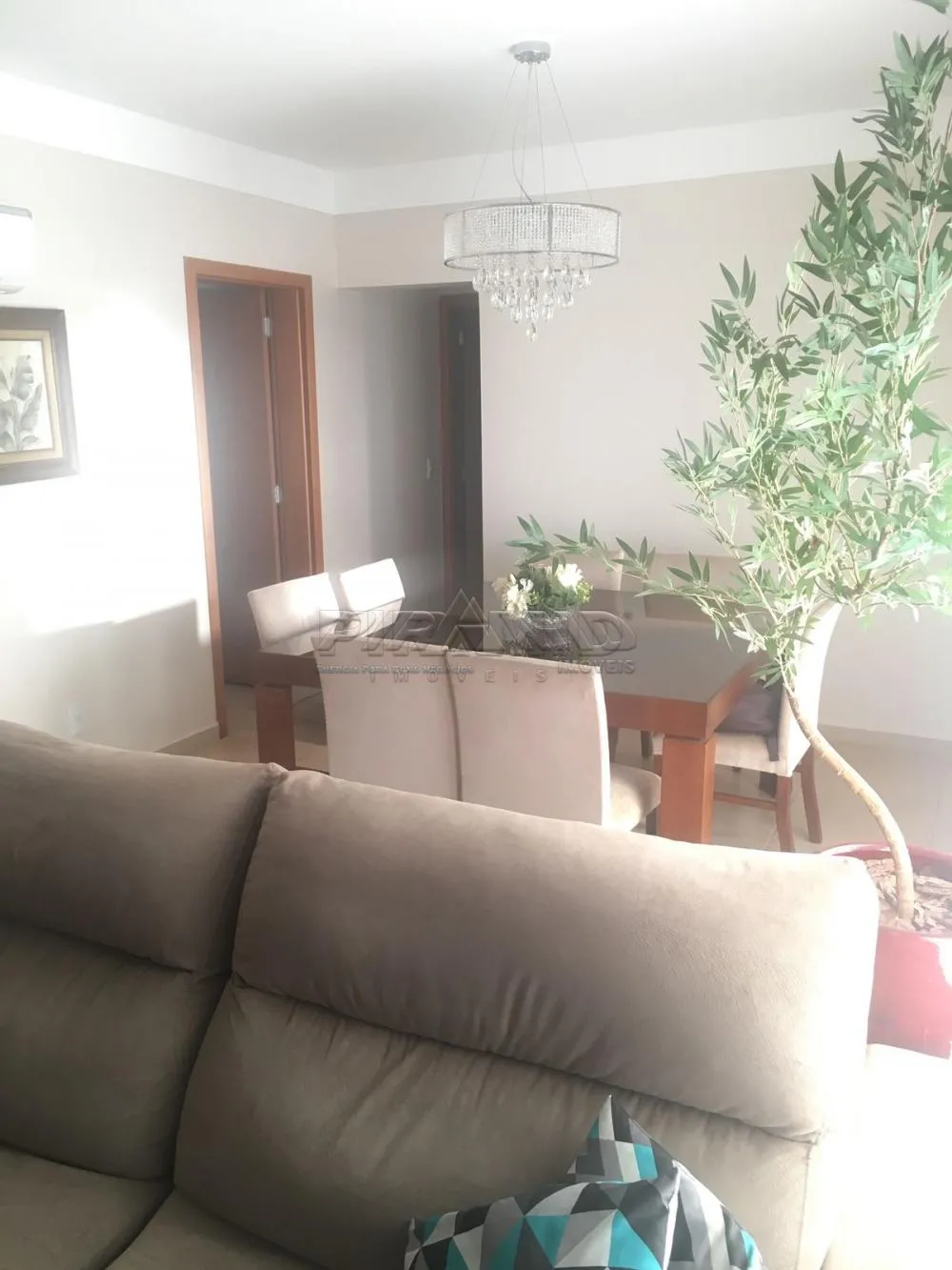 Comprar Apartamento / Padr&atilde;o em Ribeir&atilde;o Preto R$ 700.000,00 - Foto 2