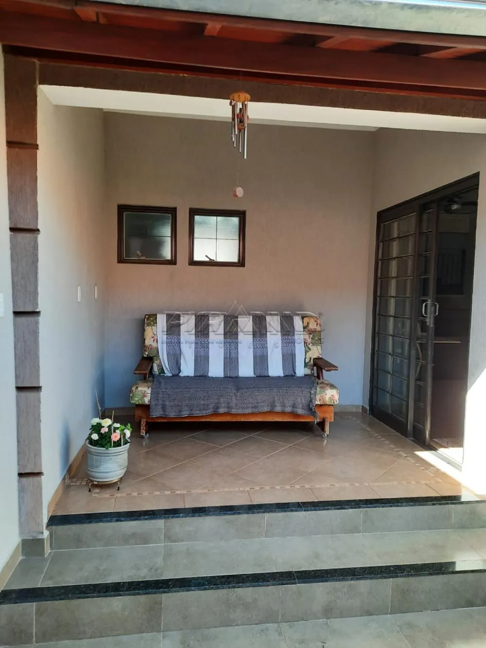 Alugar Casa / Padr&atilde;o em Ribeir&atilde;o Preto R$ 2.700,00 - Foto 1