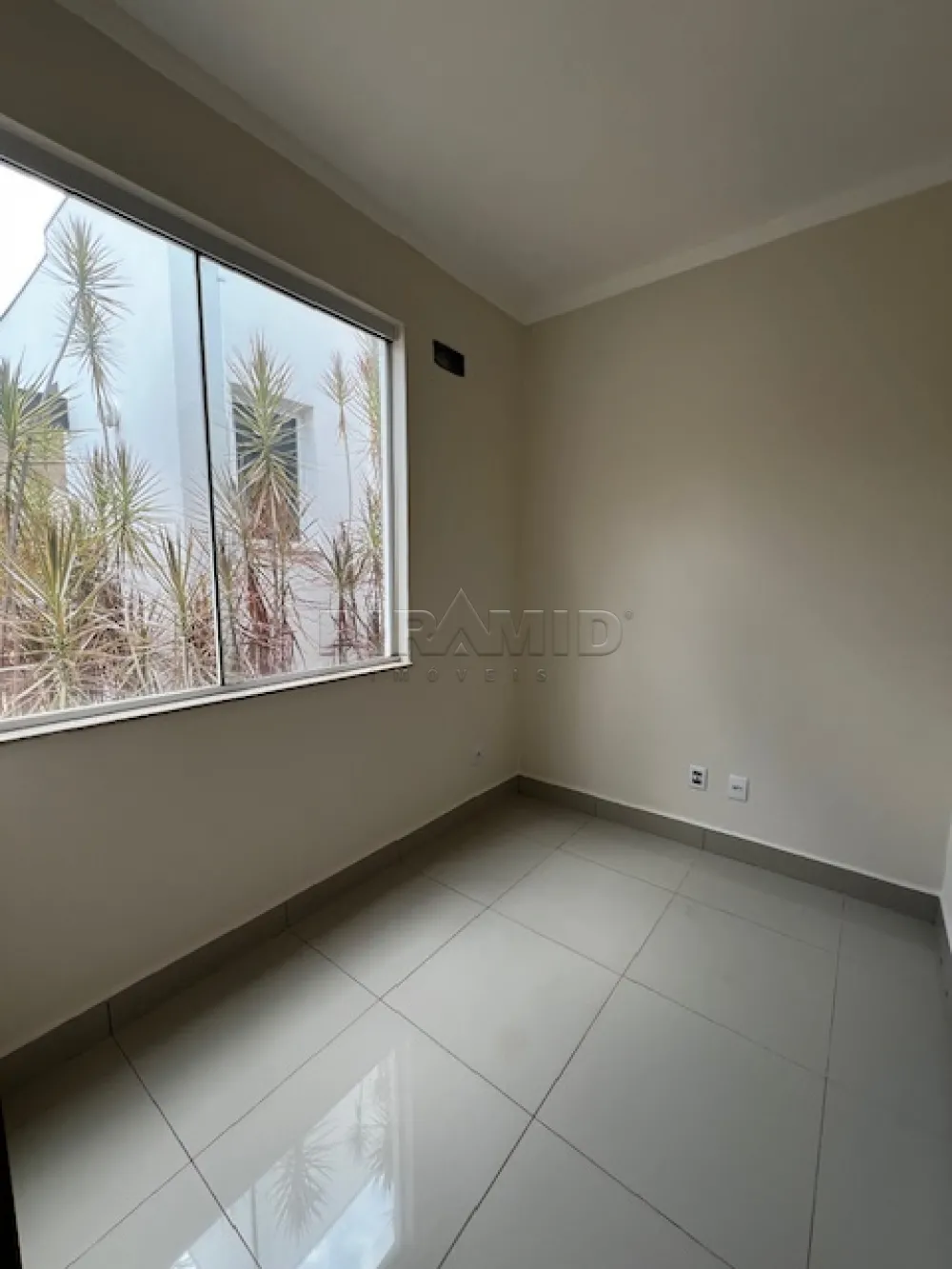 Alugar Casa / Condom&iacute;nio em Bonfim Paulista R$ 2.900,00 - Foto 4