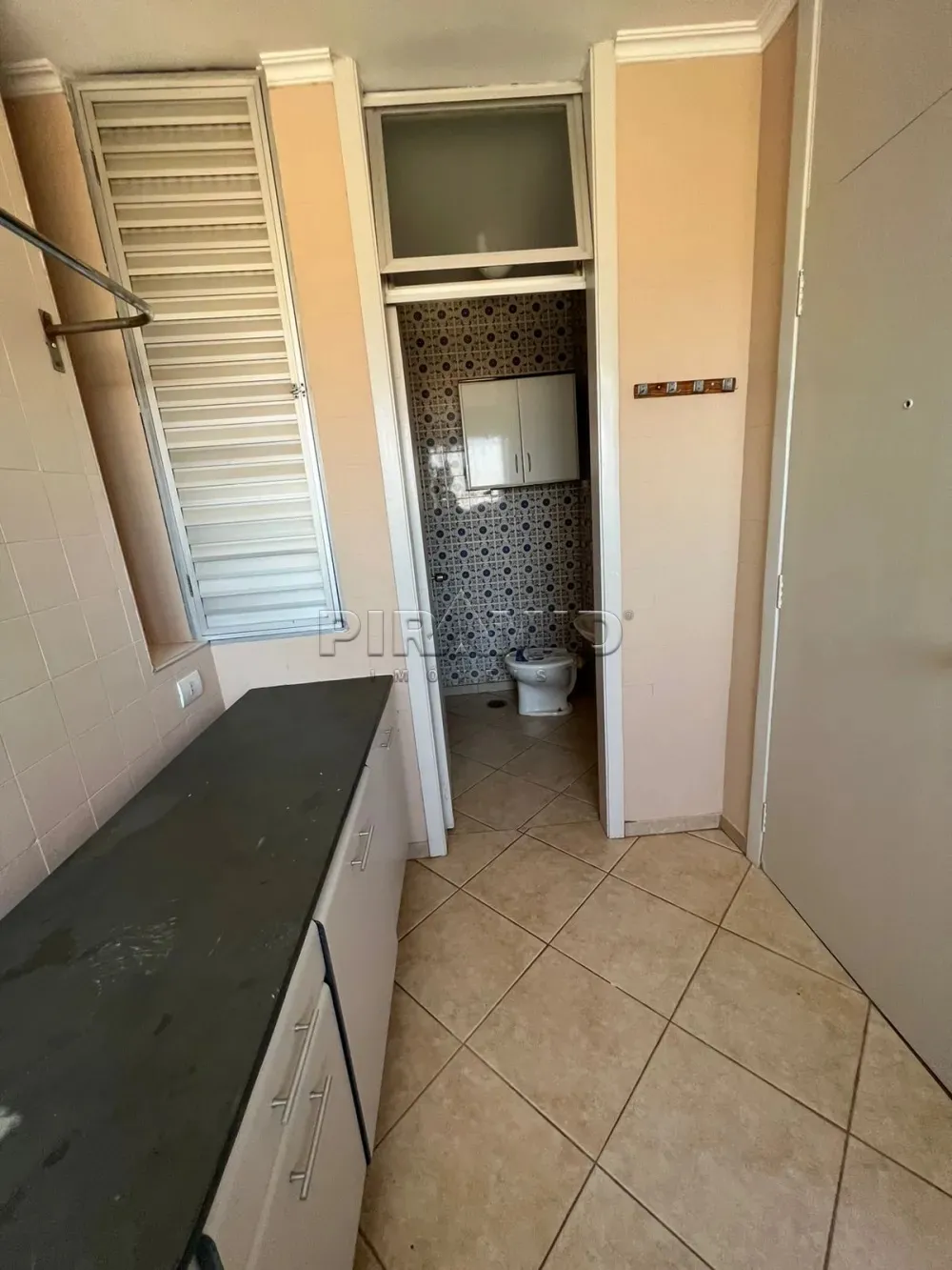 Alugar Apartamento / Padr&atilde;o em Ribeir&atilde;o Preto R$ 1.700,00 - Foto 18