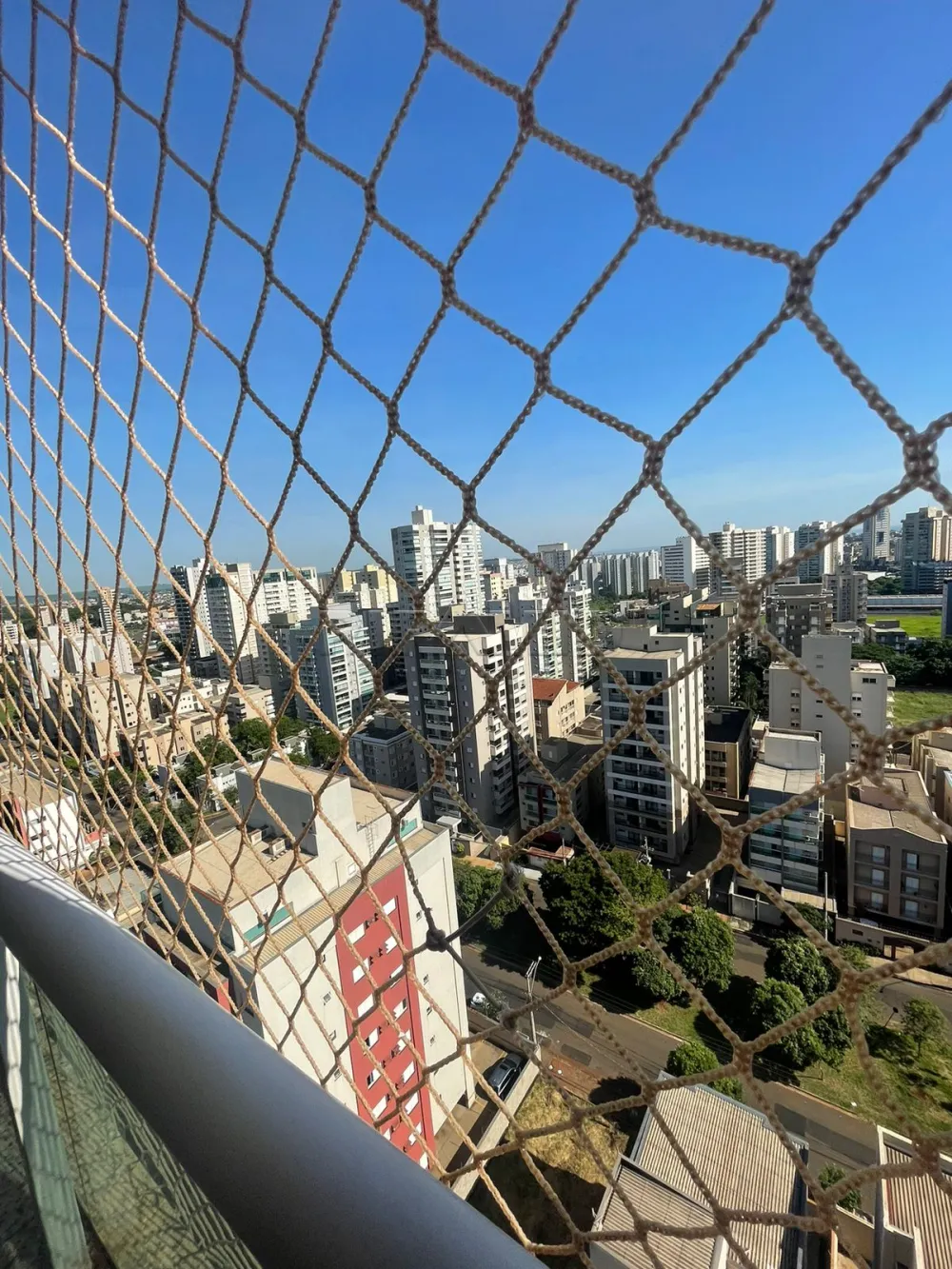 Alugar Apartamento / Padr&atilde;o em Ribeir&atilde;o Preto R$ 1.800,00 - Foto 9