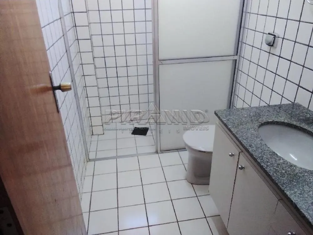 Alugar Apartamento / Padr&atilde;o em Ribeir&atilde;o Preto R$ 900,00 - Foto 12