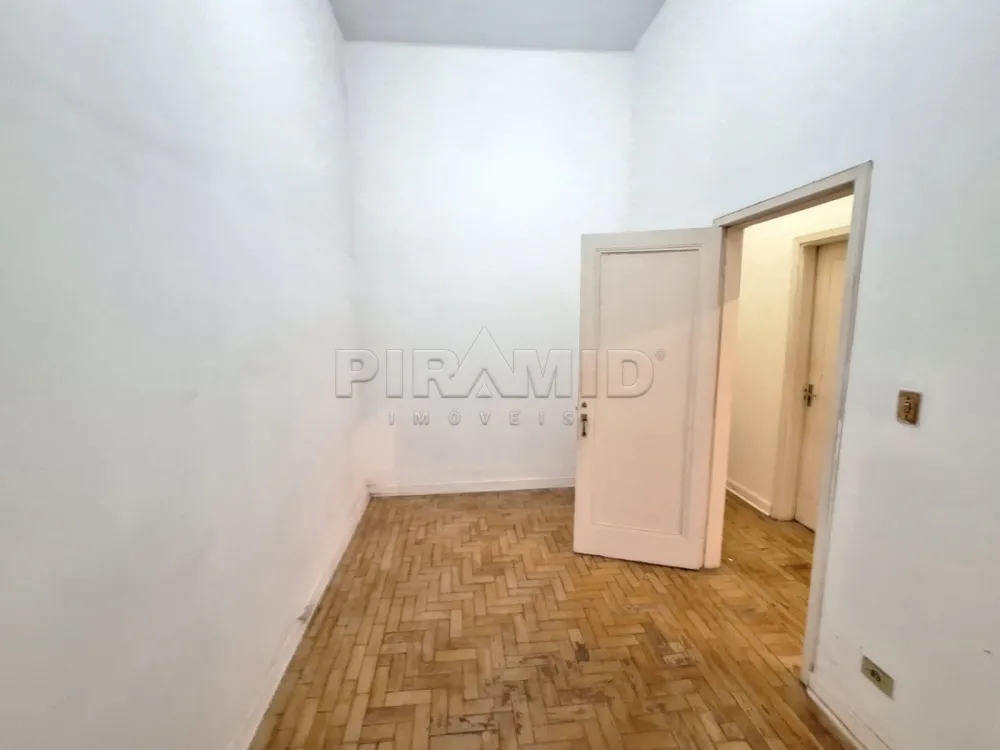 Alugar Apartamento / Padr&atilde;o em Ribeir&atilde;o Preto R$ 750,00 - Foto 18