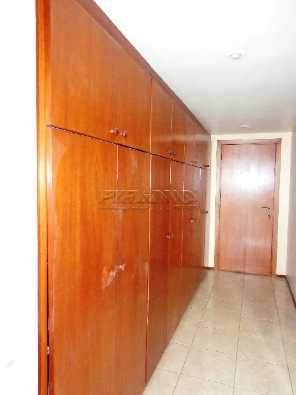 Alugar Apartamento / Padr&atilde;o em Ribeir&atilde;o Preto R$ 3.000,00 - Foto 17