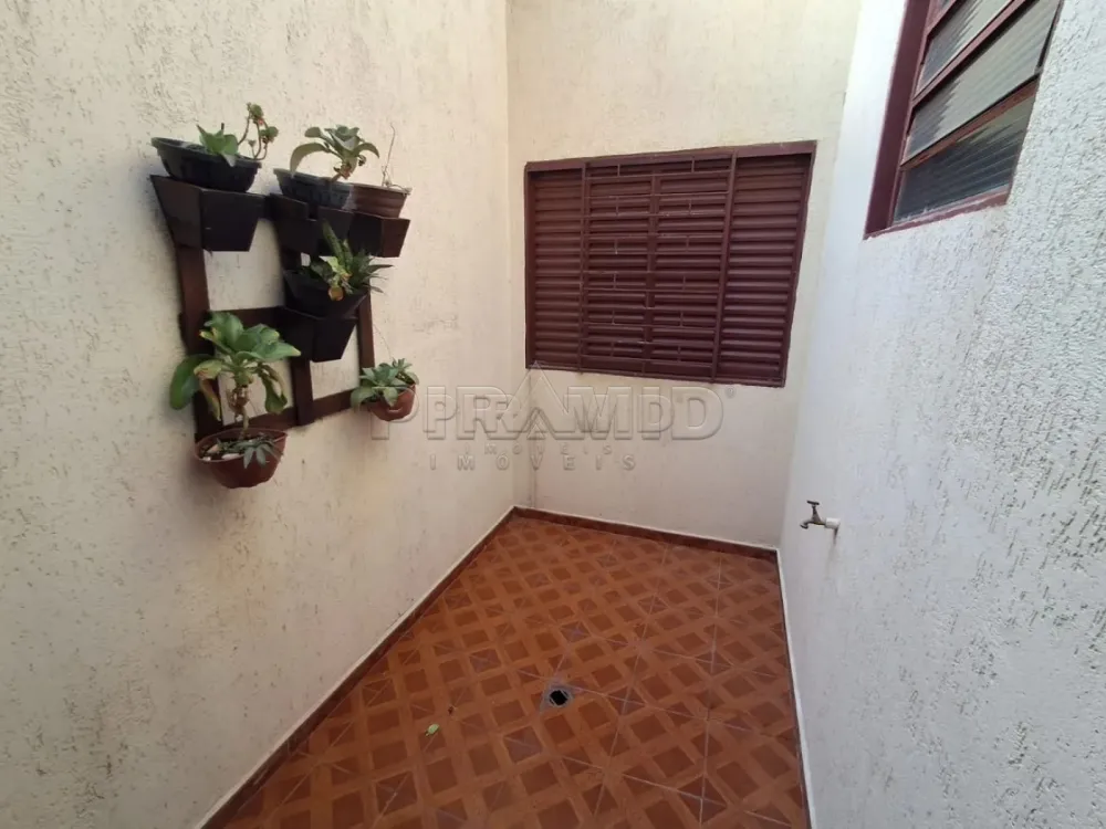 Alugar Casa / Padr&atilde;o em Ribeir&atilde;o Preto R$ 1.800,00 - Foto 13