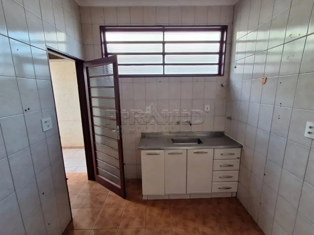 Alugar Casa / Padr&atilde;o em Ribeir&atilde;o Preto R$ 1.800,00 - Foto 33