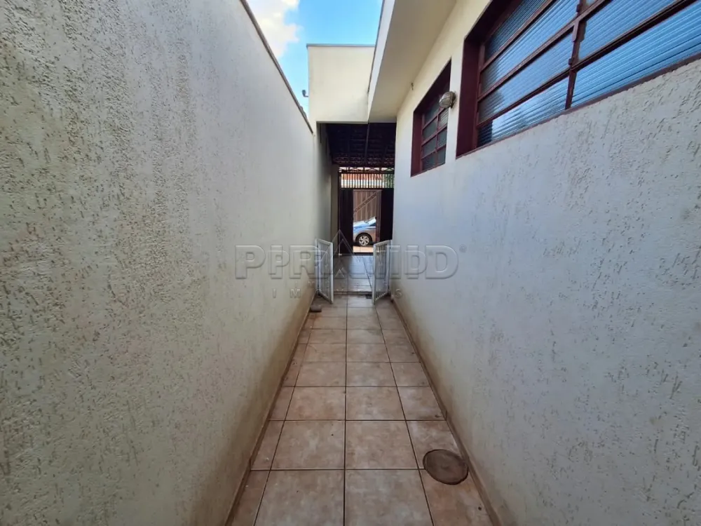 Alugar Casa / Padr&atilde;o em Ribeir&atilde;o Preto R$ 1.800,00 - Foto 38