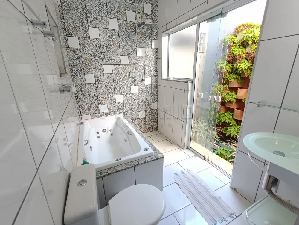 Alugar Casa / Padr&atilde;o em Ribeir&atilde;o Preto R$ 3.000,00 - Foto 13