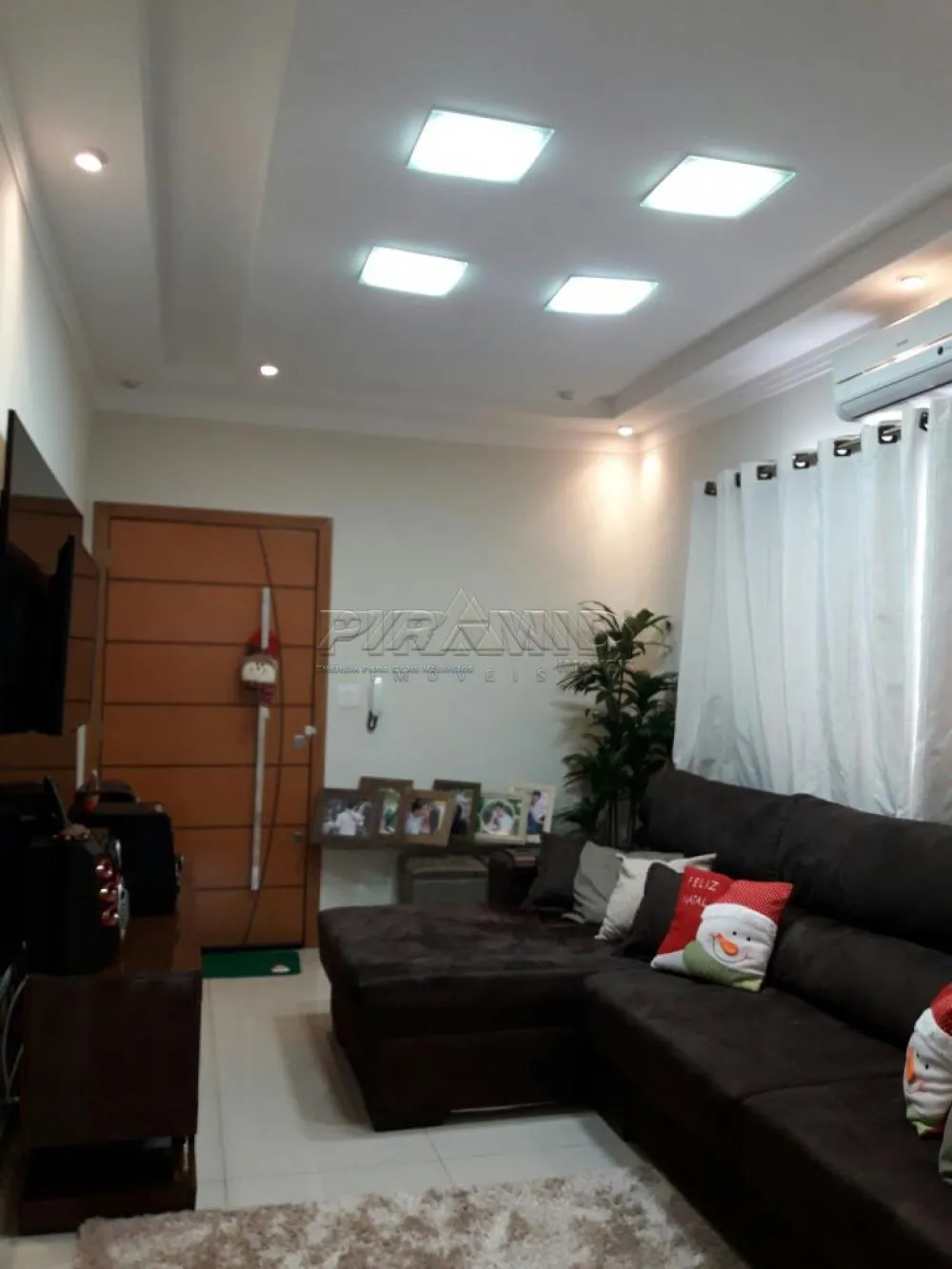 Alugar Casa / Padr&atilde;o em Ribeir&atilde;o Preto R$ 4.500,00 - Foto 1