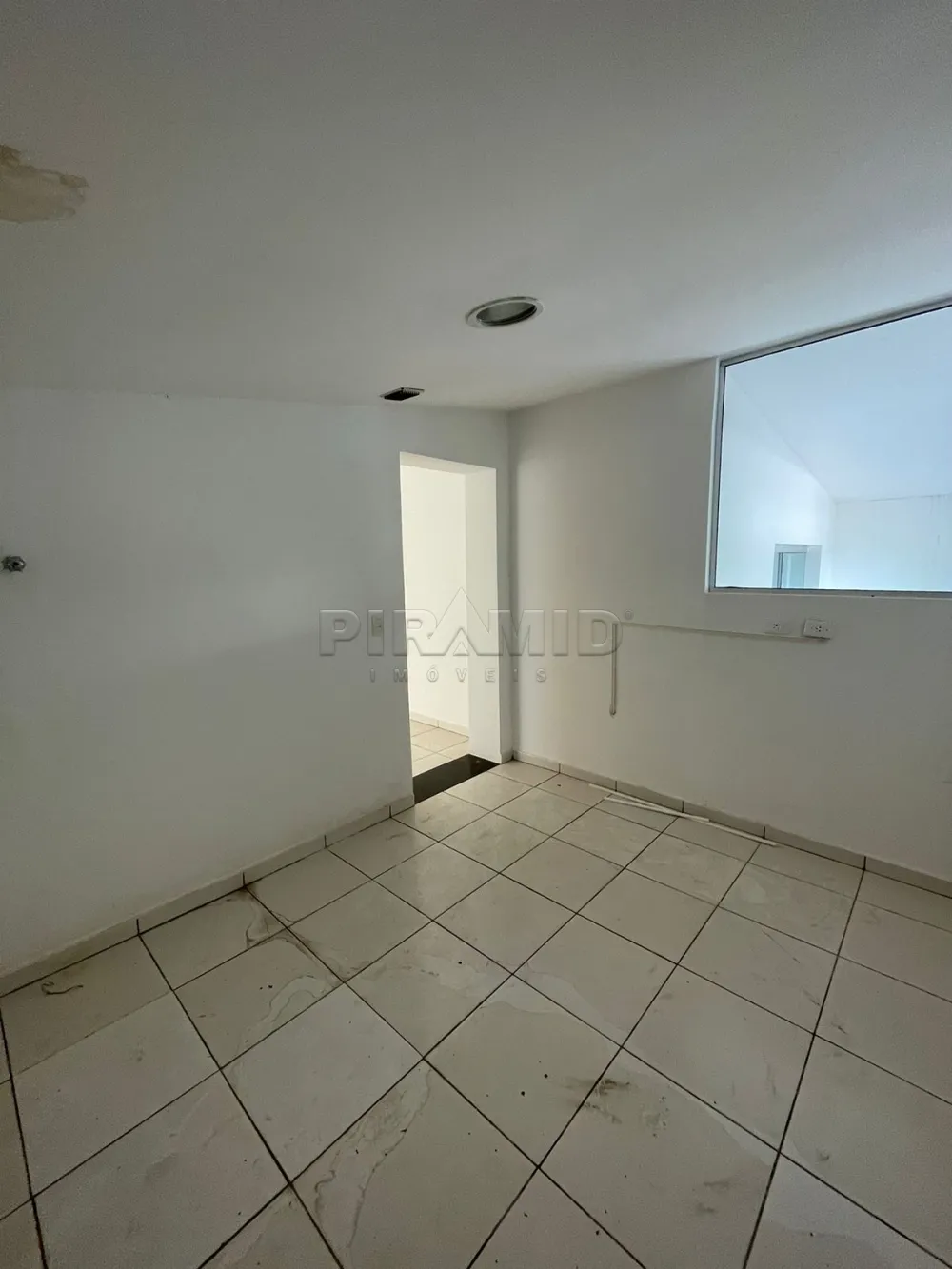 Alugar Comercial / Pr&eacute;dio em Ribeir&atilde;o Preto R$ 7.000,00 - Foto 19