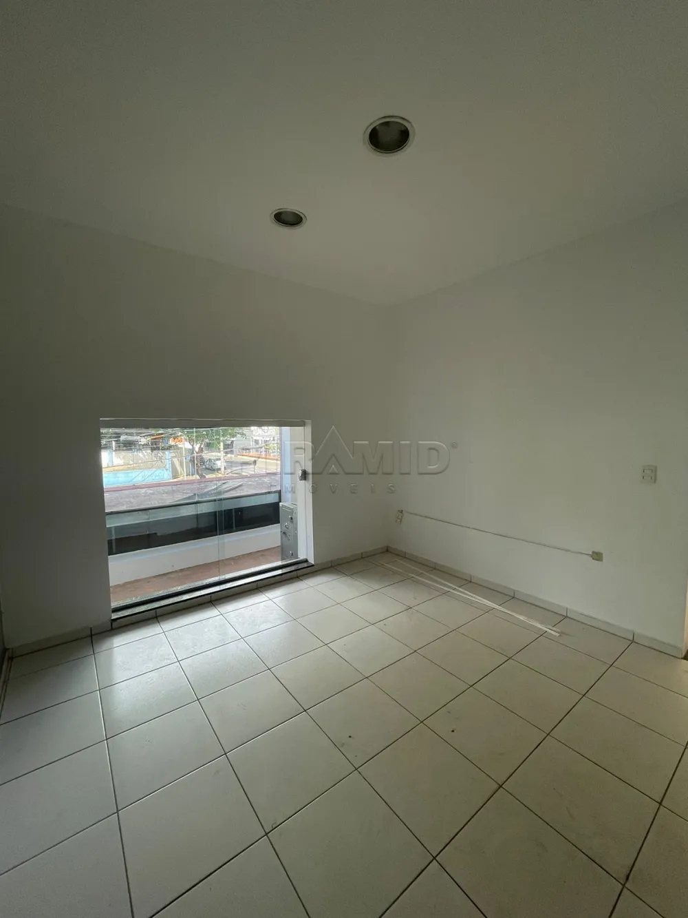 Alugar Comercial / Pr&eacute;dio em Ribeir&atilde;o Preto R$ 7.000,00 - Foto 23